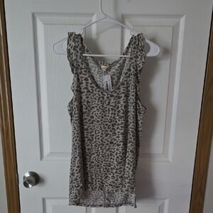 POL Gray Leopard Print Tank Top